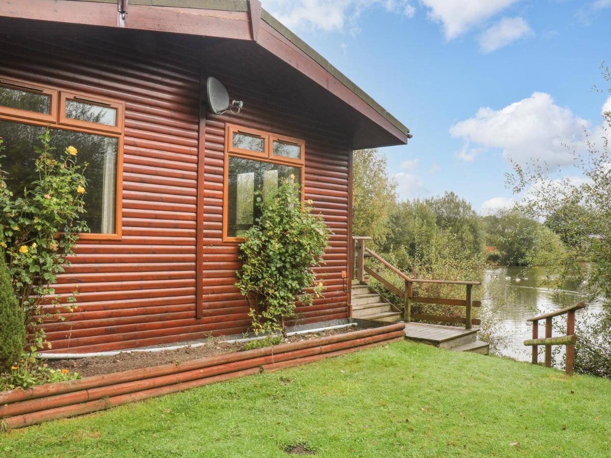 Braeburn Lodge Winkleigh Exteriör bild